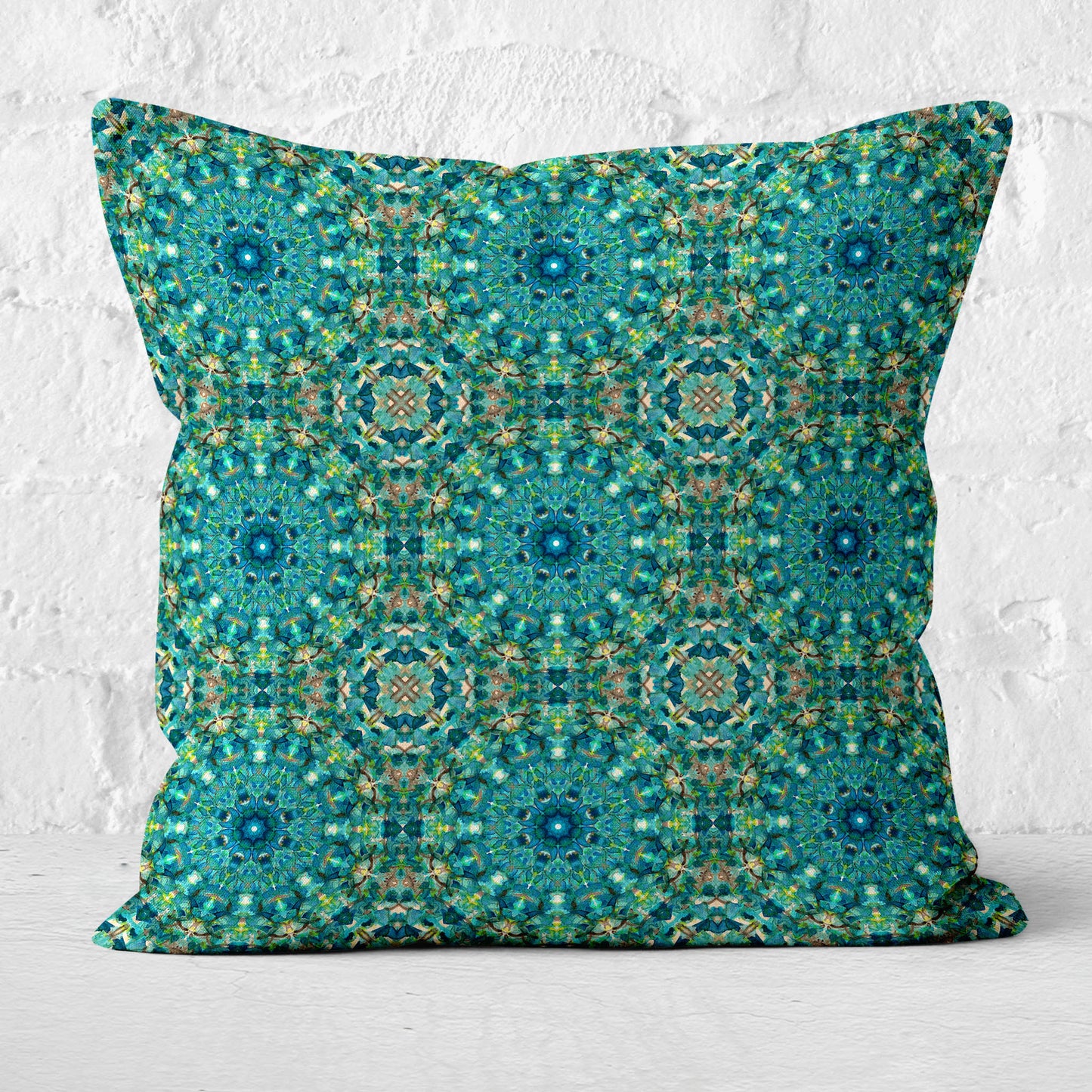 Palma Throw Pillow
